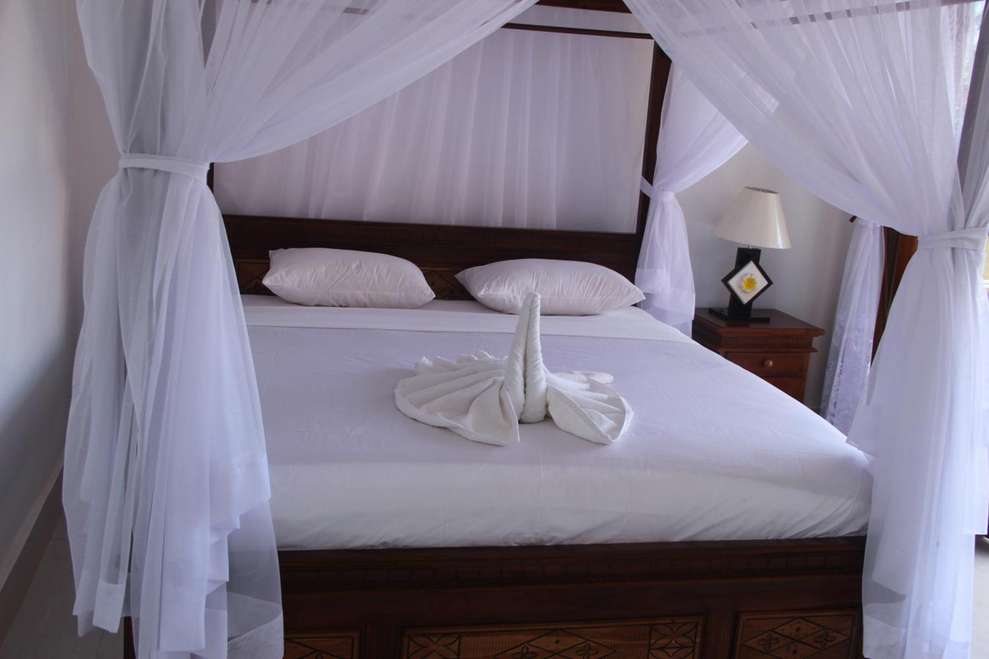 Nitya Home Stay Lembongan Bilik gambar